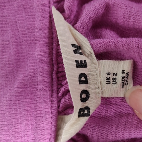 Boden Ava Short Sleeve Trim Top Radiant Orchid Purple Tee 2 - Picture 7 of 9